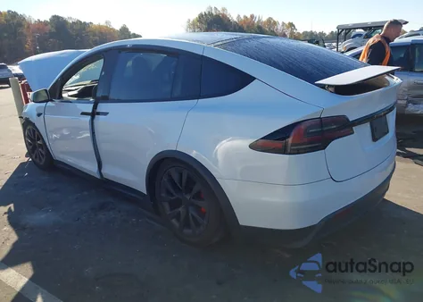 2023 Tesla Model X Plaid Tri Motor All-Wheel Drive z USA, uszkodzony, nr VIN 7SAXCBE66PF428863